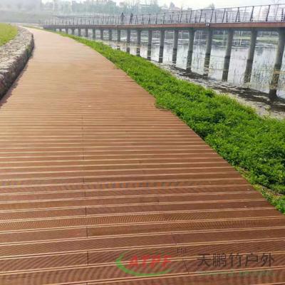 China 4.8 Meter Decking de bambú carbonizado exterior acabado liso en venta