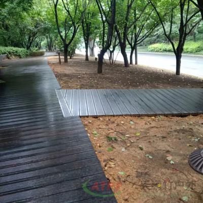 Chine Patio extérieur planches de terrassement en bois de bambou en vrac à vendre