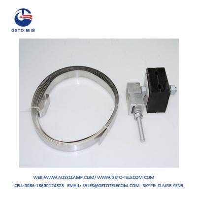 Chine ADSS Down Lead Clamp For Tower / Pole/OPGW 7-15 Days Delivery Time à vendre