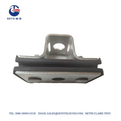 China 7mm 8KN Aerial Fiber Figure 8 FSC ADSS Suspension Clamp for sale