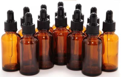 Chine Compte-gouttes vide de K1010 20ml 30ml 50ml Amber Glass Cosmetic Packaging Serum pour l'huile essentielle à vendre