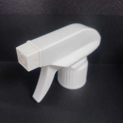 China Strong Carton For Sea And MOQ 10000pcs Trigger Spout Sprayer Russia BPF Closure for sale