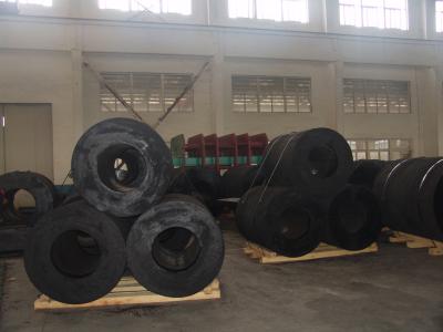 China Easy Installation Rubber Boat Fenders Long Service Time Fender Rubber Marine for sale