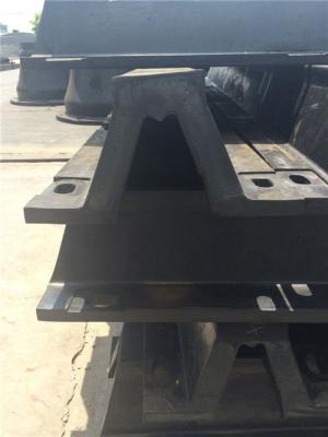 China Rubber Fenders Suppliers Arch Type Marine Rubber Fender Harga Dock Fenders for sale
