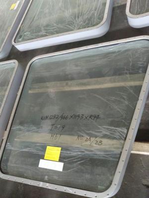 China Sicherheitsglas-Marineradkasten-örtlich festgelegtes Boot Windows 15 Millimeter Stärke- zu verkaufen