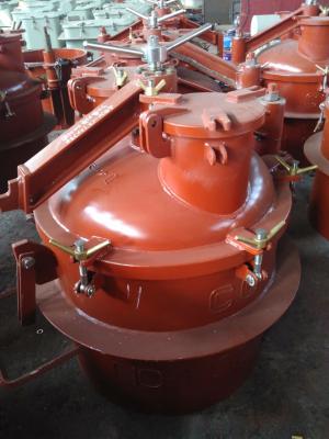 China Marine Steel Screwed Bar Opening Type Ship ' s Oiltight Hatch Cover for sale