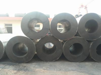 China Marine Cylindrical Rubber Fenders , Vessel Berthing Fenders Ship Docking Fender for sale
