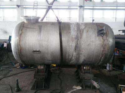 China Vertical Type Vacuum Cast Iron Pressure Vessel Tank Mirror Polish for sale