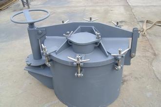 China Round Hatch Covers, Horizontally Opening Oil Tight Hatch Cover For Oil Tanker for sale