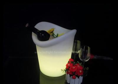 China Portable 5l Plastic LED Champagne Ice Bucket With Rechargeable Battery Power for sale