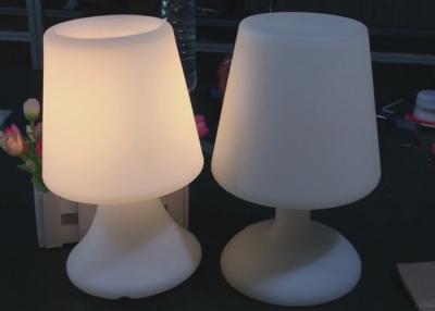 China Bar Furniture Use LED Decorative Table Lamps Battery Power With Dimming Function for sale