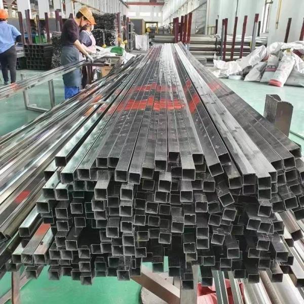 Quality Plain 201 Ss Square Pipe Rectangular Jindal Ss 304 Square Pipe Price List for sale