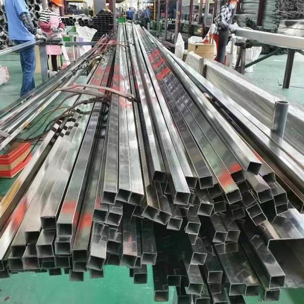 Quality Plain 201 Ss Square Pipe Rectangular Jindal Ss 304 Square Pipe Price List for sale