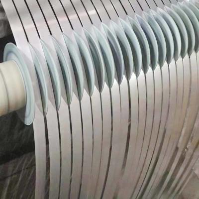 China slijtvast warmgewalst spoelstaal ASTM gepolijst roestvrij staal plaat metalen banden Te koop