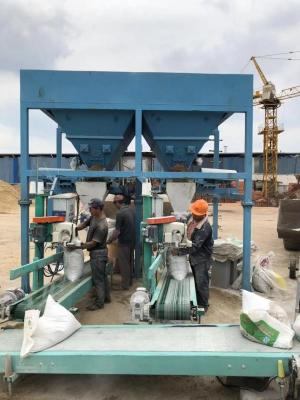 중국 시간 당 자동 장전식 자갈 자루에 넣기 기계 모래 포장기 1500-1800 부대 판매용