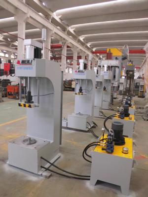 China Exactitud eléctrica de acero 0.01m m de la máquina 220V 380V de la prensa hidráulica en venta