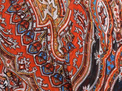 Chine Le satin 100% de polyester Jacqard a tissé le tissu 120gsm pour la robe formelle et le Ninghtgown de mode à vendre