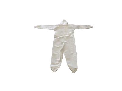 China PP+PE 63GSM Anti-Static Non-Woven Disposable Medical Clothing With Rib-knitted Cuffs&Ankles Polyester Thread for sale