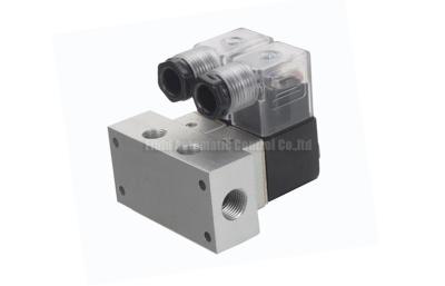 China 1.0mm,1.5mm Orifice 3/2  Direct Acting Group Pneumatic Solenoid Valve for sale