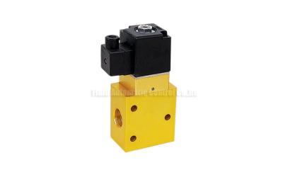 China 2.4Mpa Solenoid Operated Directional Control Valve G1/8 External Pilot Operated for sale