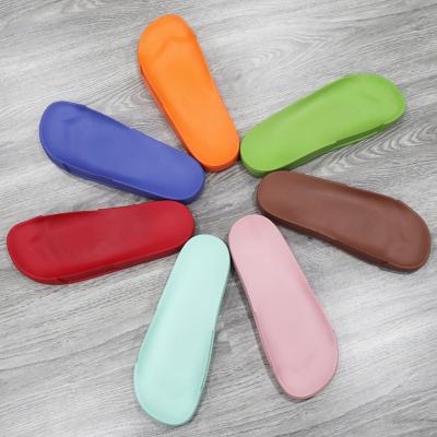 China sole manufacturers Multicolor kids and adult sizes PVC slippers soles for make sandals, accept OEM rubber pu soles low moq à venda