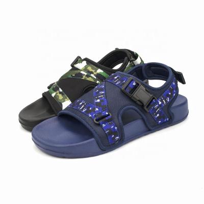 China Made in China wholesale men's convertible hiking sport eva beach outdoor unisex sandals footwear à venda