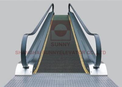 China Sidewalk Moving Walkway Safety Line 380V Power Supply for sale
