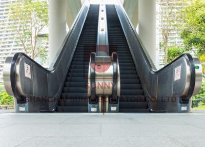 China Durable Customized Public Escalator Step / Handrail Lighting Skirting Panel for sale
