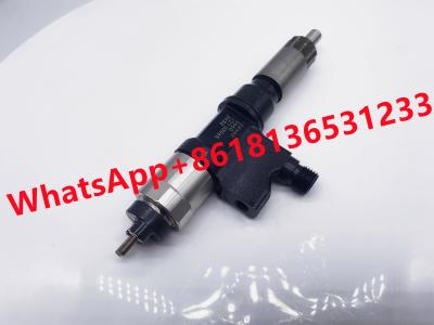 China ZX200-3 ZX240-3 095000-0660 8982843930 Isuzu 4hk1 Injector for sale