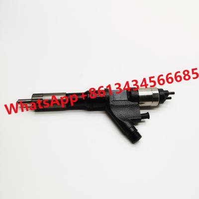 China Howo  095000-6700 Denso Diesel  Common Rail Injector for sale