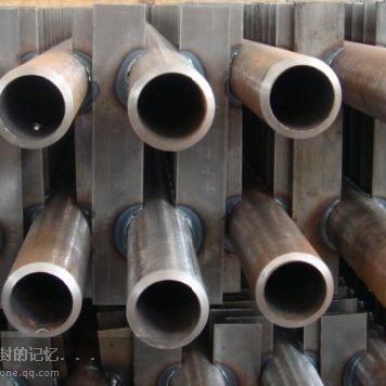 中国 DELLOK HHのひれはDIN 17175の304ステンレス鋼の正方形の管を曲げる 販売のため