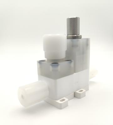 China Válvula PFA higiénica Diseño ergonómico Válvulas de diafragma PP naturales en venta