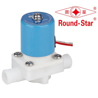 China Plastic RO Solenoid Valve Quick Connector for  Water Dispenser 10MM AC220V DC24V for sale
