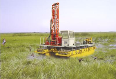 China Hydraulic Top Driven power swivel 50m Swamp Barge Drilling Rig for sale