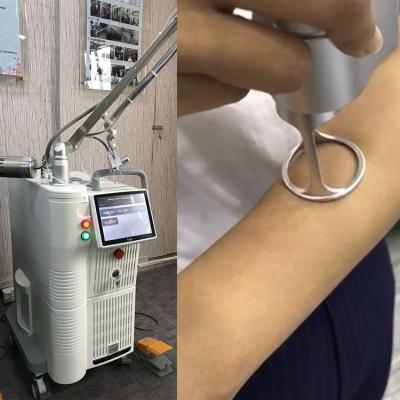 China Skin Resurfacing Vaginal Rejuvenation CO2 Fractional Laser Machine TEM00 for sale
