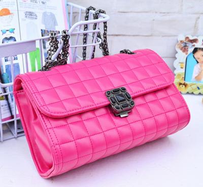China Pink Genuine Quilted Leather Handbags Alloy Chain Strap Western Style For Ladies for sale