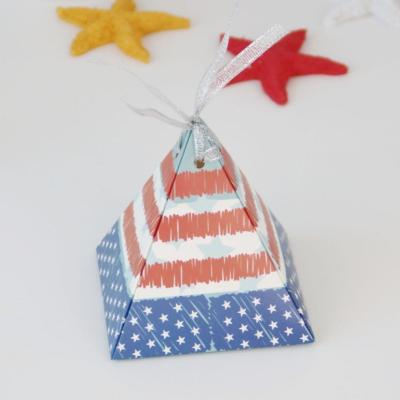 China American Flag Biodegradable Paper Food Packaging Pyramid Cardboard Candy Box for sale
