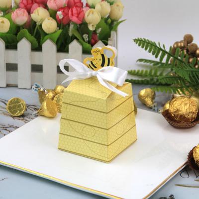 China Caja de papel biodegradable de oro del papel de regalo del chocolate del acondicionamiento de los alimentos de la abeja en venta