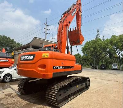 China Excavadora Doosan original usada Dx225LC Dx225 Excavadora de segunda mão à venda