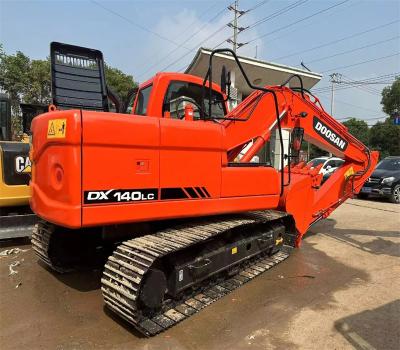 China Doosan Hydraulic Digger Mining Excavator DX140LCR Used Wheeled Excavator for sale
