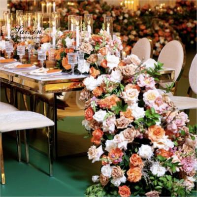 China Wedding Decoration Supplies Custom Color Silk Wedding Floral Table Runner Sweetheart Table Artificial Flowers à venda
