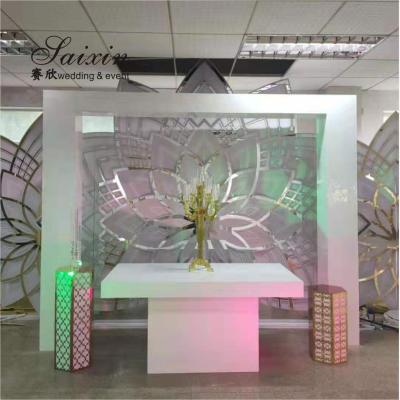 China Hot sale  decoration white acrylic fabric arches for wedding backdrop en venta