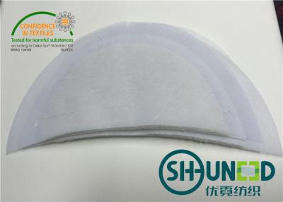 China Poliéster/carvão vegetal das almofadas de ombro costura do algodão para o desgaste de mulheres à venda
