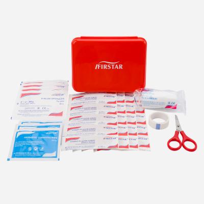China Small Travel First Aid Kits For Basic Hiking Green Blue Color for sale