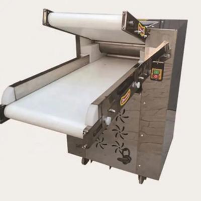 Chine Machine électrique 300kg/H de presse de la pâte de croissant en spirale à vendre