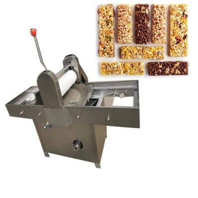China Automatic Peanut Snack Candy Extruder Machinery Cereal Protein Bar Forming Machine 220V Te koop