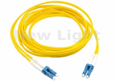 Chine Les câbles de pullover optiques de fibre de duplex de SM conjuguent LC au mode unitaire de câble de correction de fibre de LC à vendre