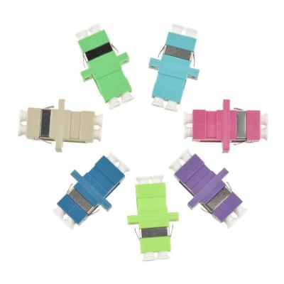 中国 陶磁器の袖の繊維光学のアダプター、FCの光ファイバ ケーブルのアダプターOM4/OM5色 販売のため