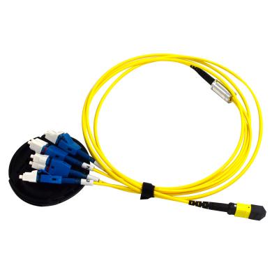 China MTP To Uniboot 4 X LC Duplex MPO MTP Cable Trunk Cable / G652D PVC Jumping Cable for sale