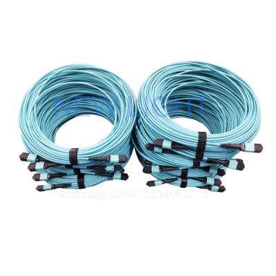 China Mpo-Faser-Verbindungsstück Mtp-Flecken-Kabel mit Kabel-Faser-Verbindungsstück-Art Mpo 24 zu verkaufen